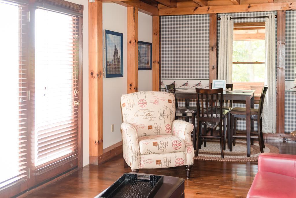 The Lake House A Hidden Gem Sleeps 4 Columbia Eksteriør billede